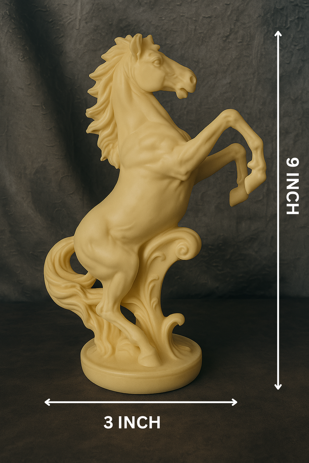 🤍 White Horse